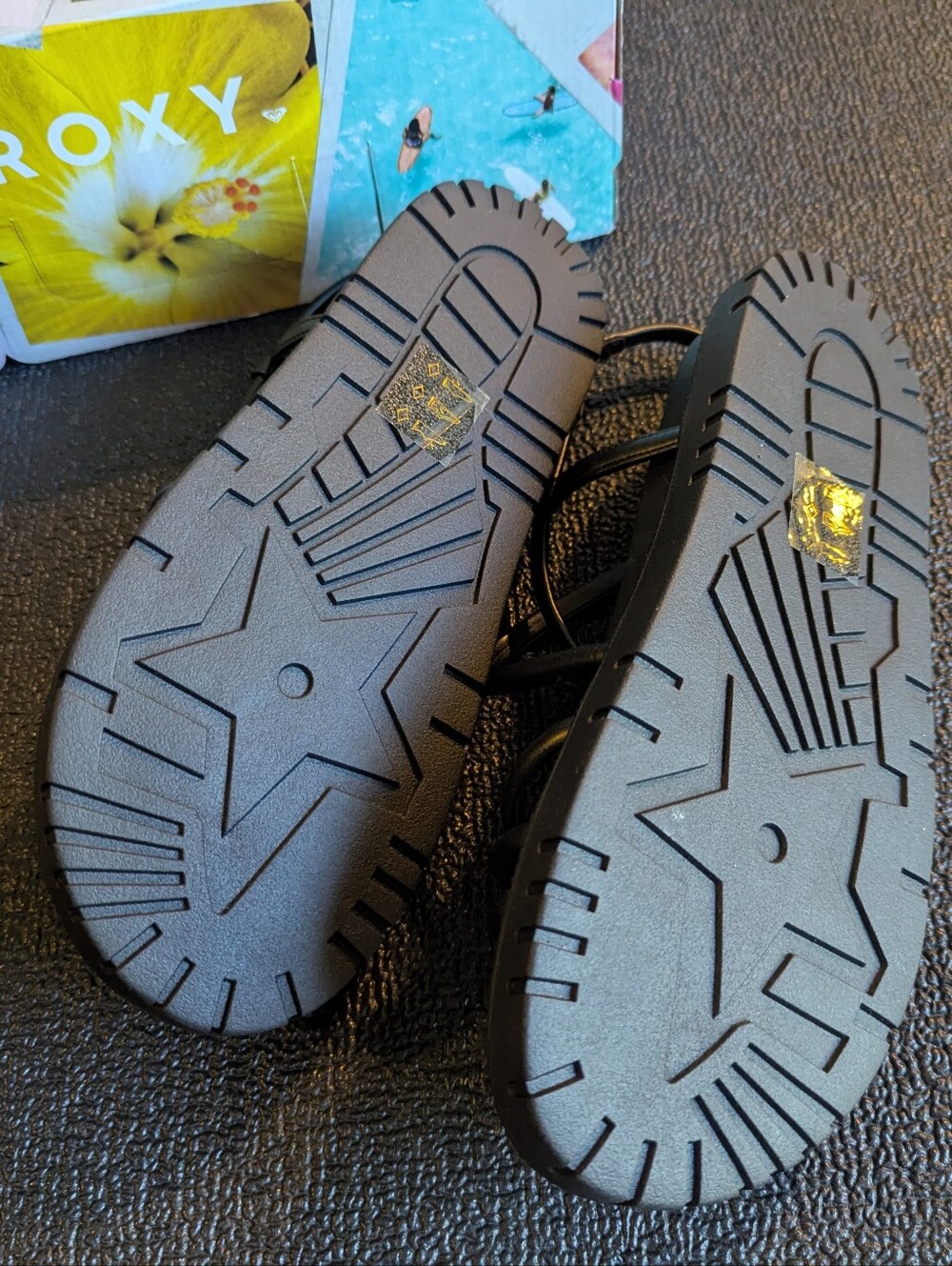 NWT Roxy Sandals - Picture 7 of 11